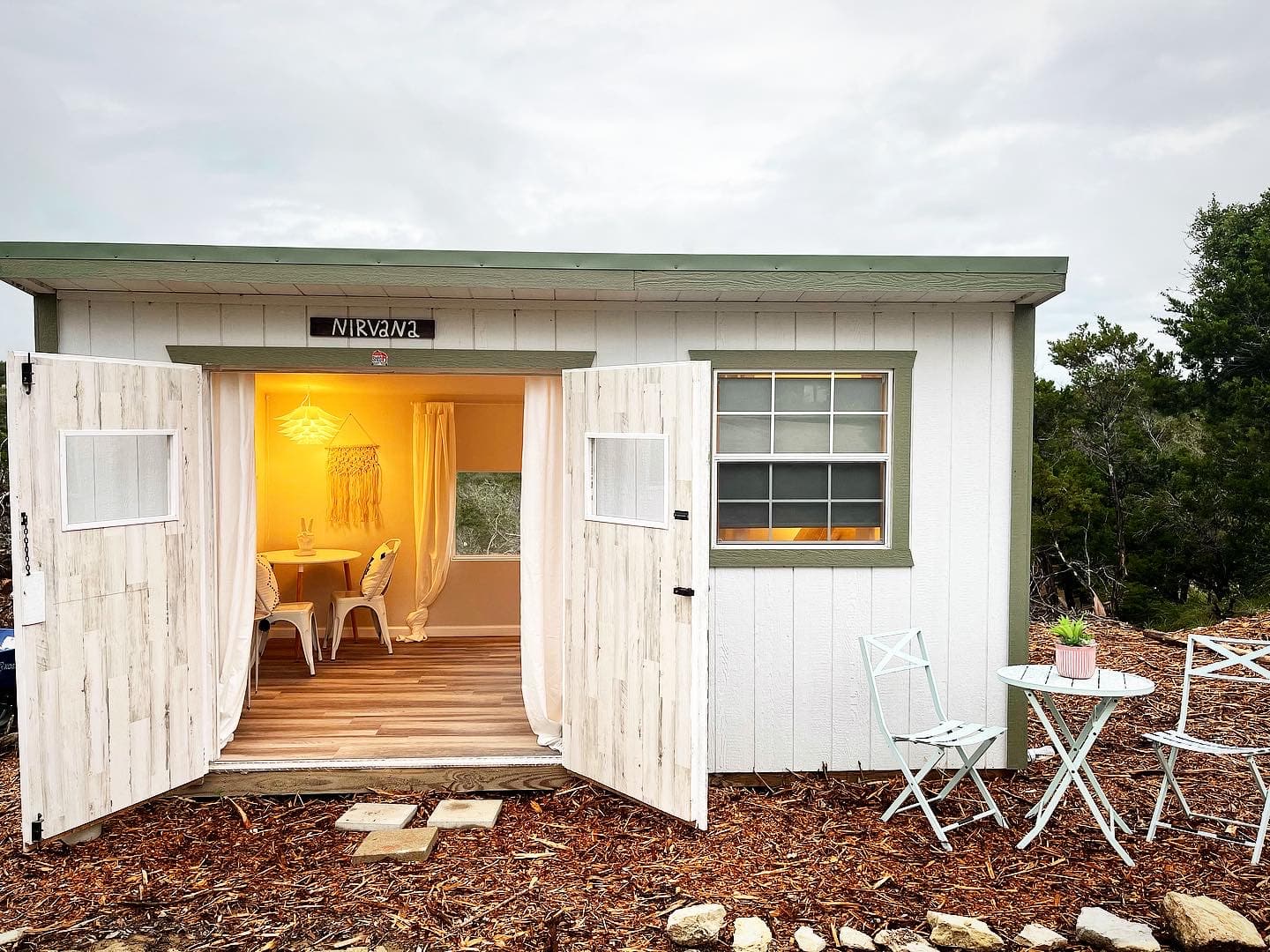Nirvana accommodation